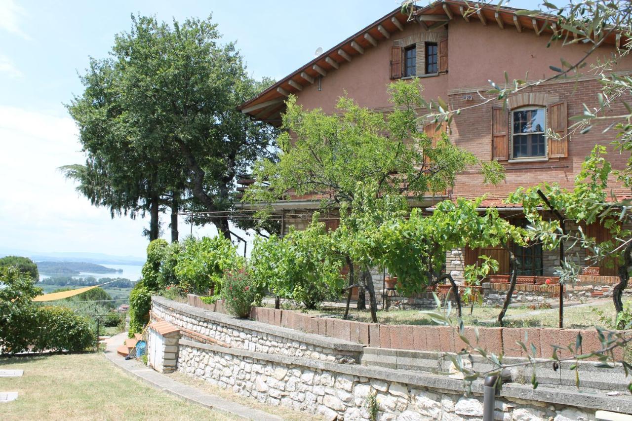 B&B Casa Sanni Пассиньяно-суль-Тразимено Экстерьер фото
