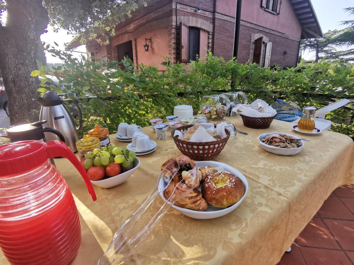 B&B Casa Sanni Пассиньяно-суль-Тразимено Экстерьер фото