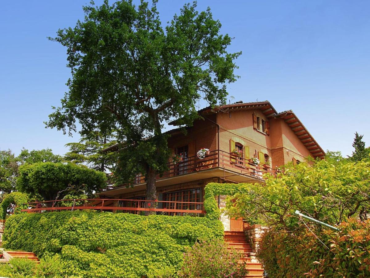 B&B Casa Sanni Пассиньяно-суль-Тразимено Экстерьер фото